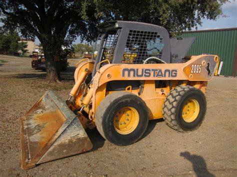 mustang 2095 skid steer specs|mustang 2054 specs.